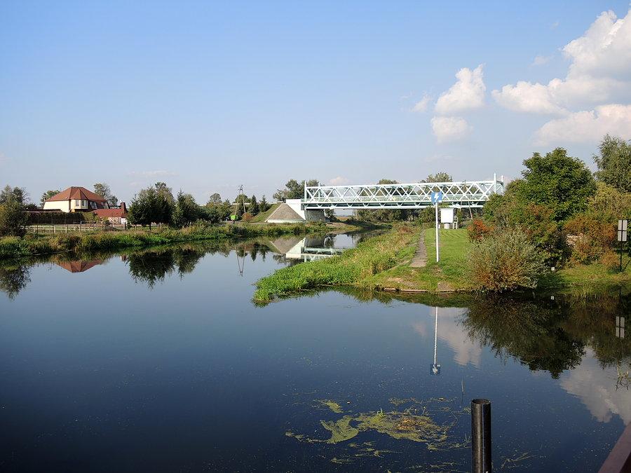 Widok na most na Noteci z mariny
