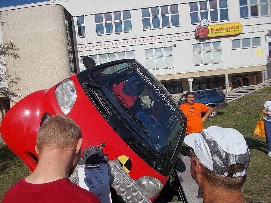 Festyn na Zawadzie - siedzę w symulatorze i sobie dachuję :-)