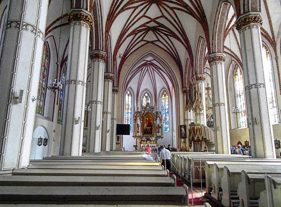 Kościół Wniebowzięcia NMP w Dąbiu