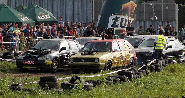 II edycja Wrak Race Biała Podlaska w Sławacinku Nowym