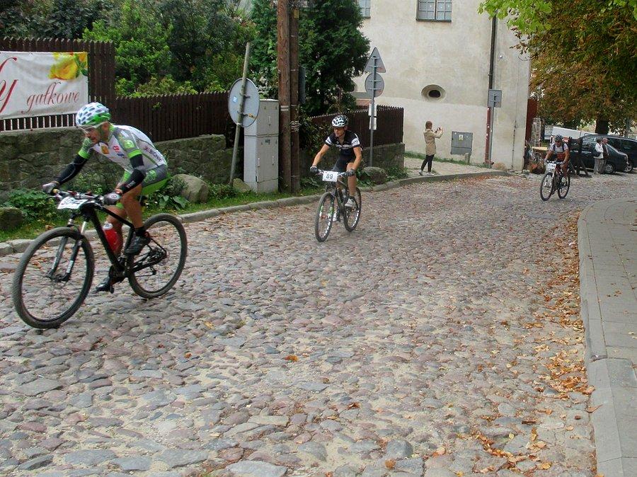 Mazovia MTB Kazimierz Dolny - początek podjazdu pod ulice Zamkową