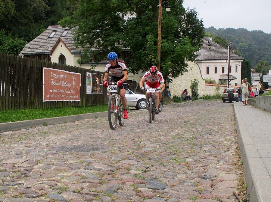 Mazovia MTB Kazimierz Dolny - początek podjazdu pod ulicę Zamkową