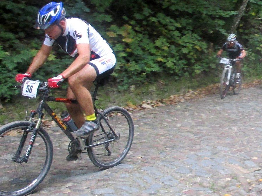 Mazovia MTB Kazimierz Dolny - druga stromizna ulicy Zamkowej (17.7%/100m + 14.0%/100m)