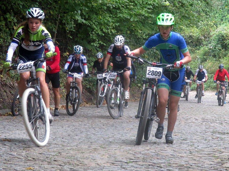 Mazovia MTB Kazimierz Dolny - druga stromizna ulicy Zamkowej (17.7%/100m + 14.0%/100m)
