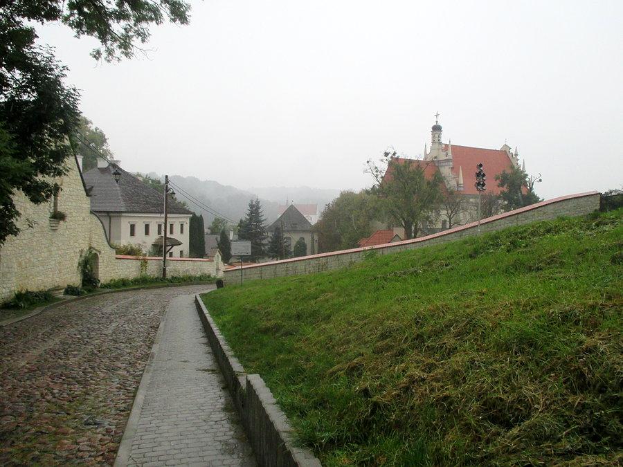 Kazimierz Dolny w deszczu