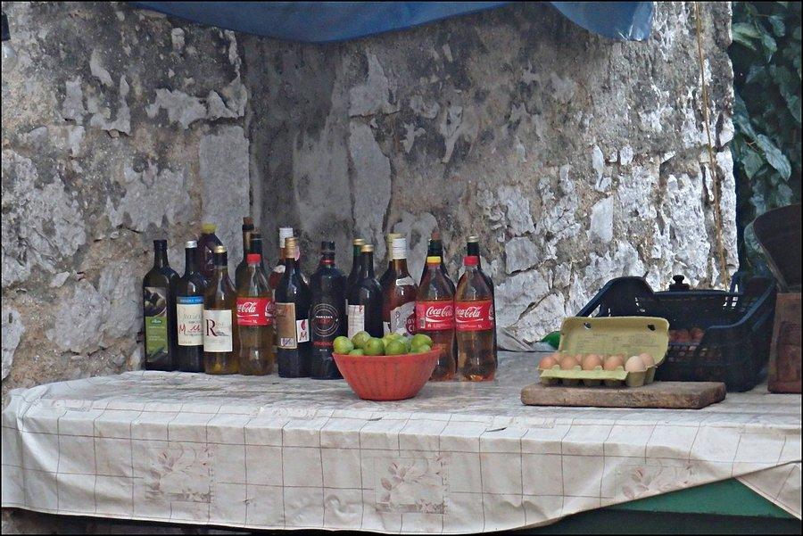 Oliwa z oliwek w butelkach o coca coli