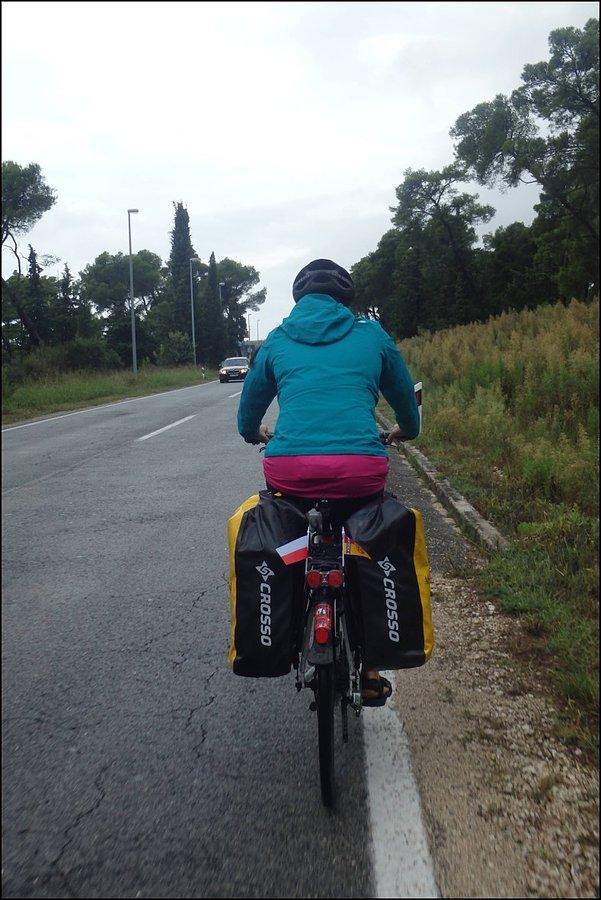 W deszczu