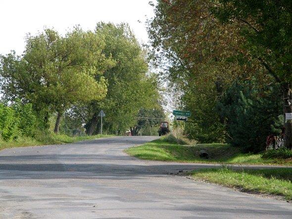 Widok na skrzyżowanie w Czerniejowie