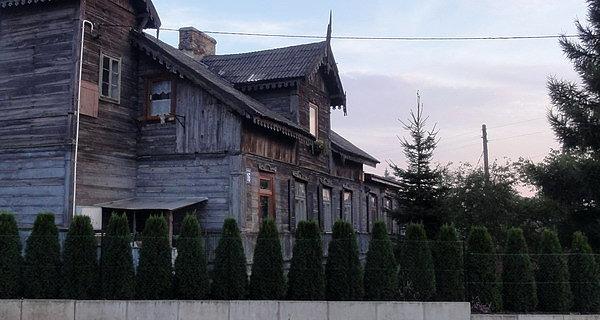 Stara drewniana willa przy ul. Długiej w Białej Podlaskiej