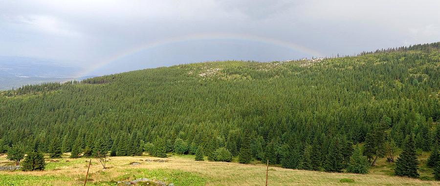 Tęcza nad Karkonoszami