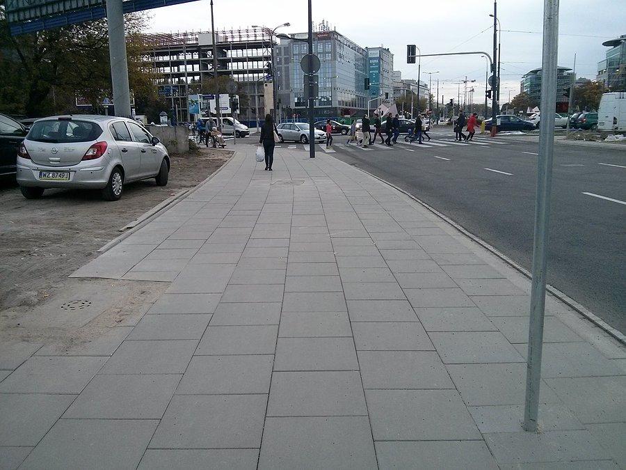 Nowa ul. Prosta i niedoróbki na Rondzie ONZ