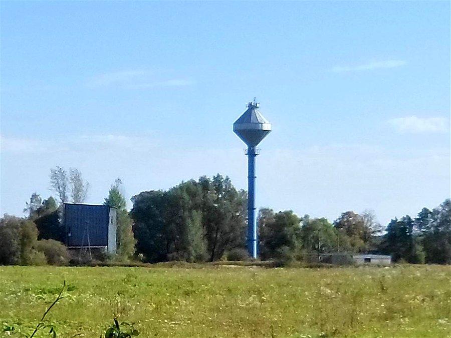 Wieża ciśnień w Sierzchowie