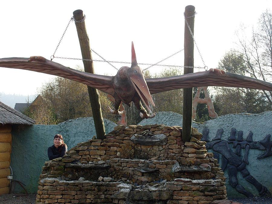 Dinotopia i kto na kogo tu poluje