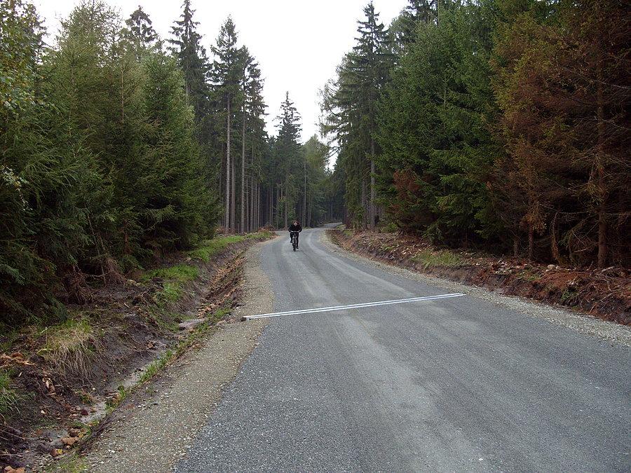 Praski trakt z Batorówka na Polanicę ukończony, droga cud miód, jedenaście minut z Batorówka do głównej A8 jazda super speed i tam zrobiłem maks dzisiejszego dnia ;)