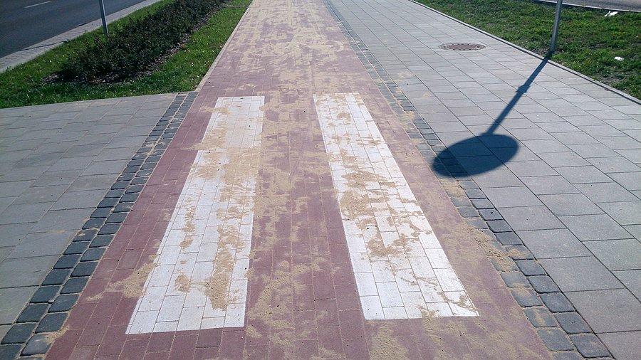 Nówka dopuszczona do ruchu DDR'ka w Elblągu ... :-(