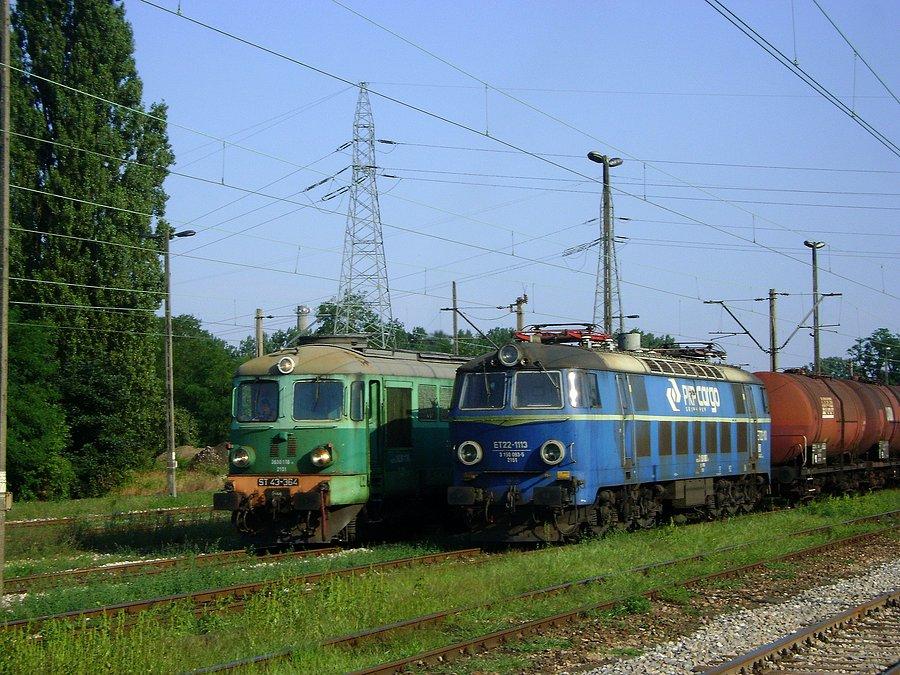 ST43-364+SM42-1097 oraz ET22-1113 na stacji Tomaszów Mazowiecki