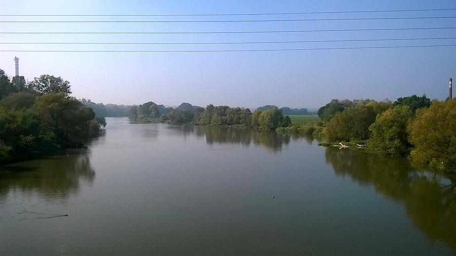 Odra - widok z wiaduktu kolejowego