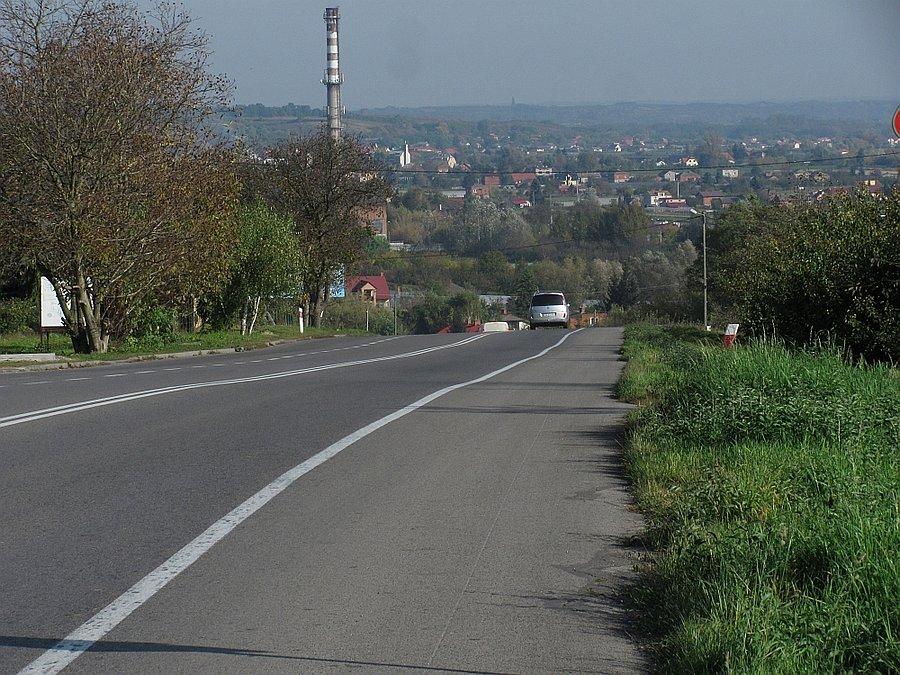 Dwikozy - miasteczko pachnące nadgniłymi jabłkami ;) (z podjazdu)