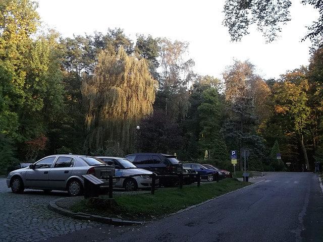 Parking pod ZOO