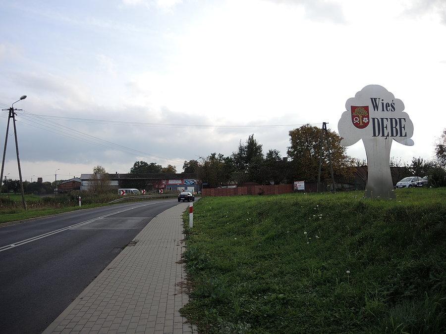 Wjazd do Dębego od strony Czarnkowa