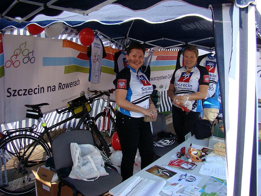 Piknik Rowerowy na Jasnych Błoniach - 04.10.2014 stoisko Szczecin Na Rowerach