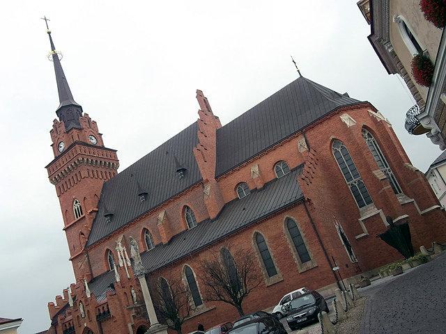 Bazylika katedralna Narodzenia Najświętszej Maryi Panny (nie mieściła się w kadrze)