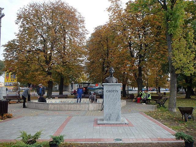 Pomnik Fryderyka Chopina w Izbicy Kujawskiej