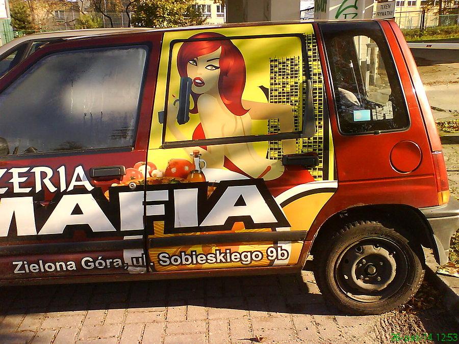 Mafia, kobiety.... i emeryckie Tico?? :O