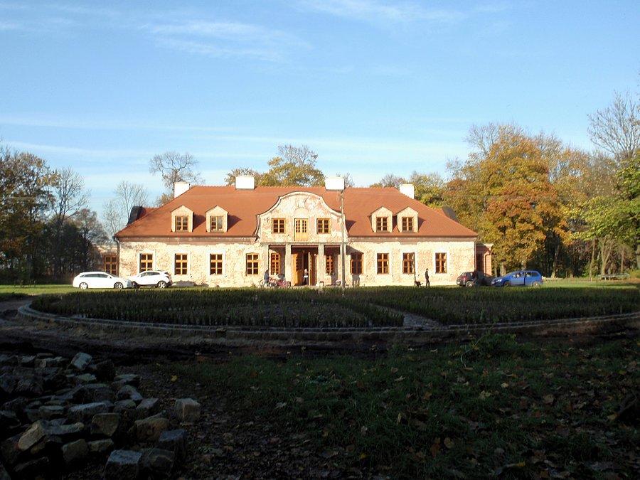 Dwór w Cielętnikach