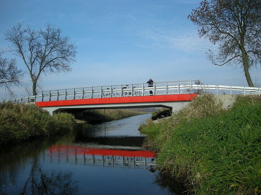 Most na Kanale Lodowym koło Raczkowic