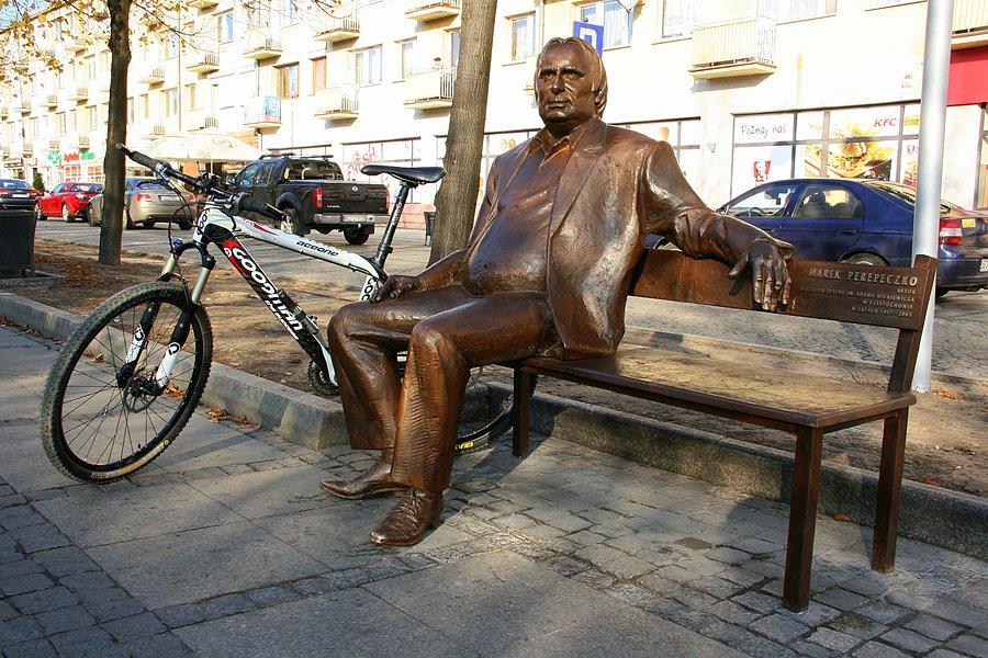 Ławeczka Marka Perepeczki