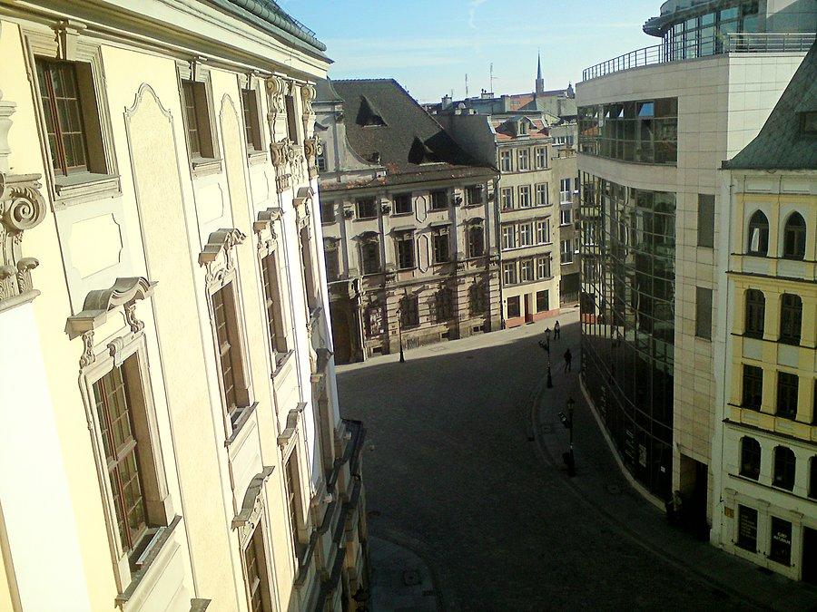 Pl. Uniwersytecki