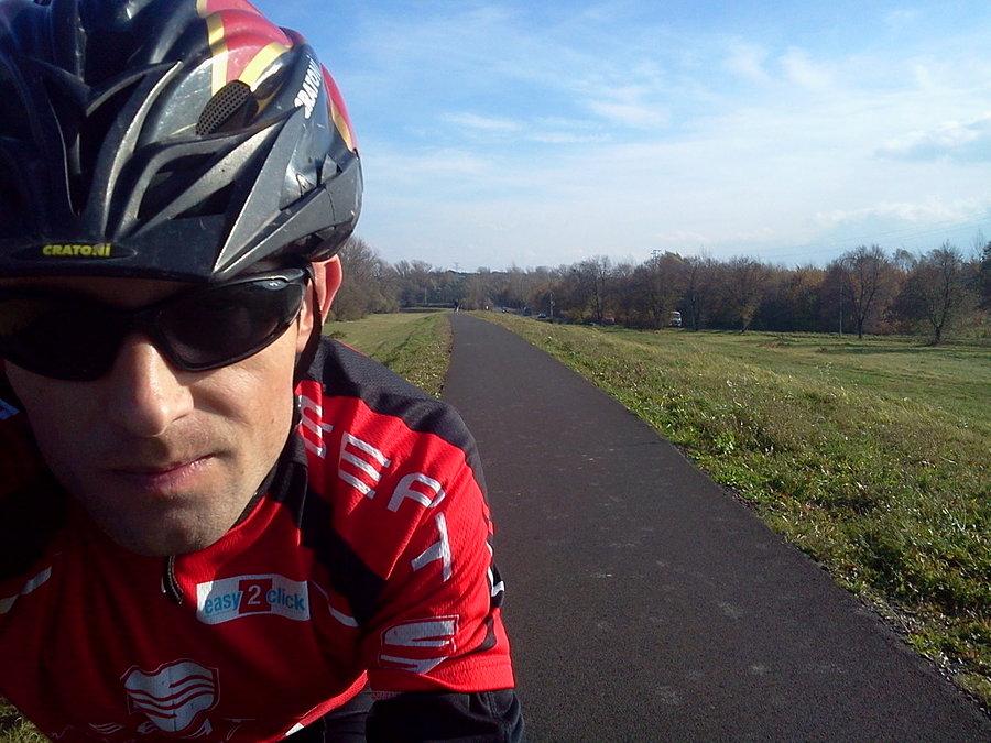 Na ścieżce rowerowej w Karwinie