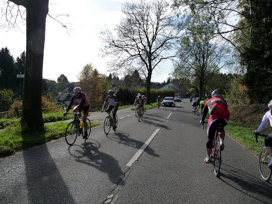 Runda na Leverkusen - ruch rowerowy we wszystkich kierunkach