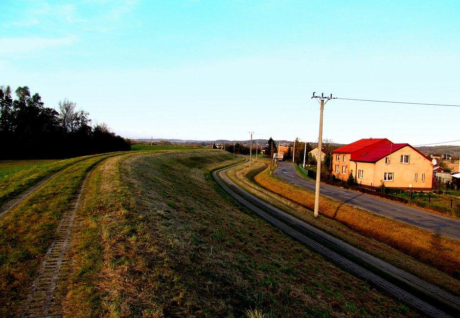 Miejscowość Odra, jadę wałem do Bluszczów