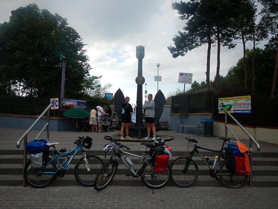 Grupowe zdjęcie w unieściu