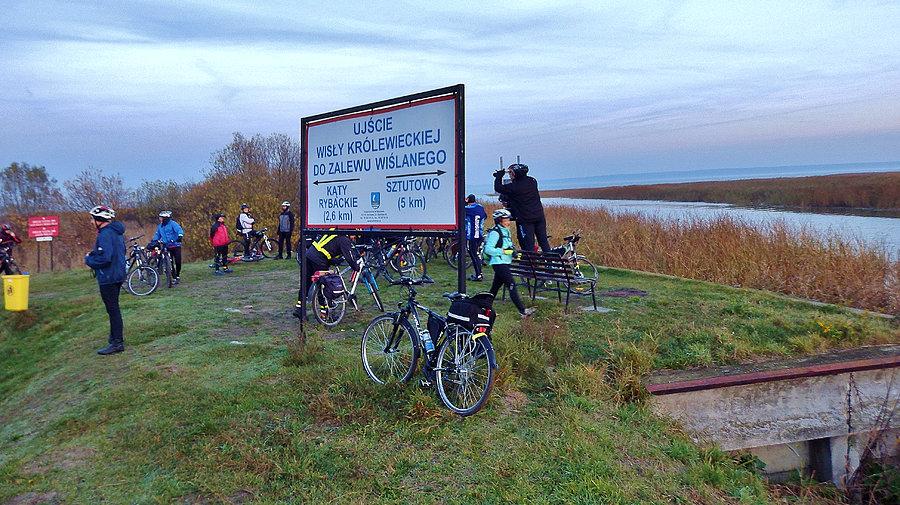 Wycieczka na Mierzeję Wiślaną. Spotkanie z elbląskimi morsami i rowerzystami... :)