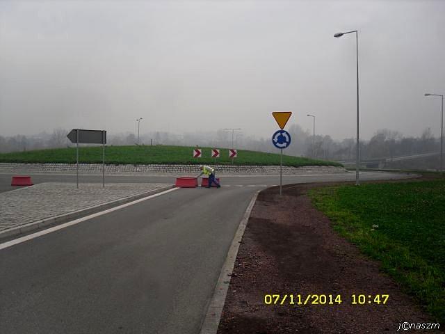 Wciąż zamknięta