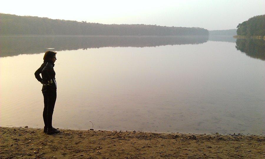 Lotka nad jeziorem