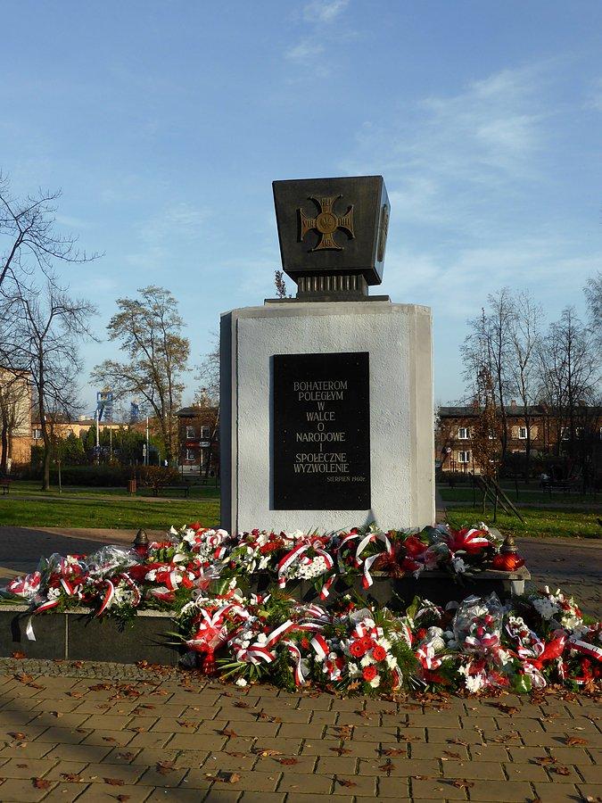 Bohaterom poległym w walce o narodowe i społeczne wyzwolenie