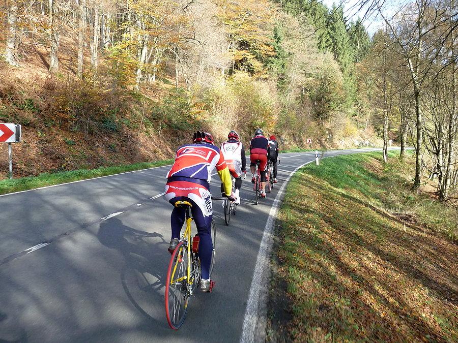 Runda W-Rade-Wermelskirchen-W