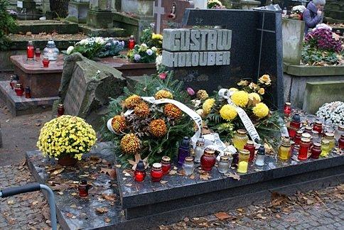 Tu spoczywa Gustaw Holoubek