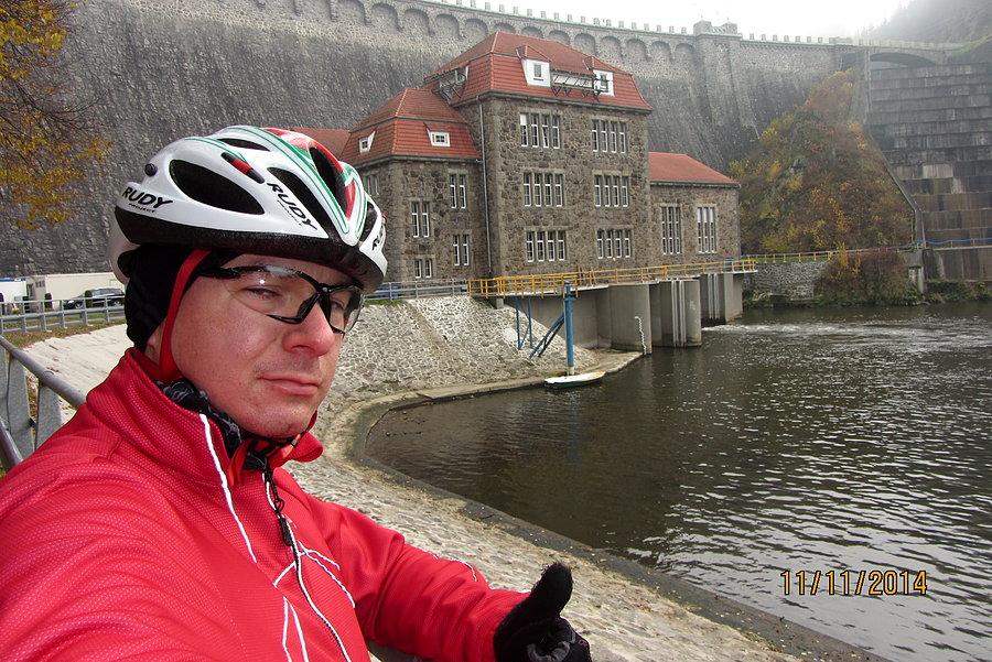 Zapora od dołu i moja skromna osoba