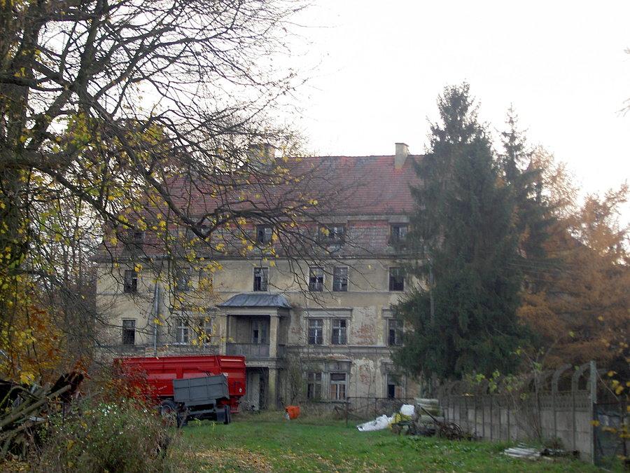 Ruiny pałacu w Branicach Zamku