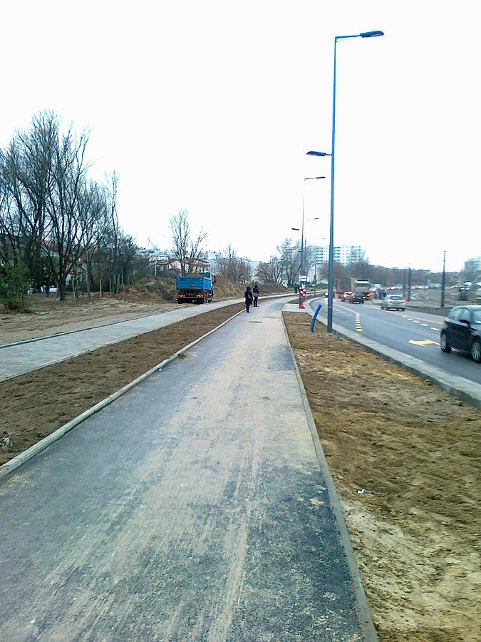 Nowa ddr na Powstańców Śląskich od Hery do Radiowej