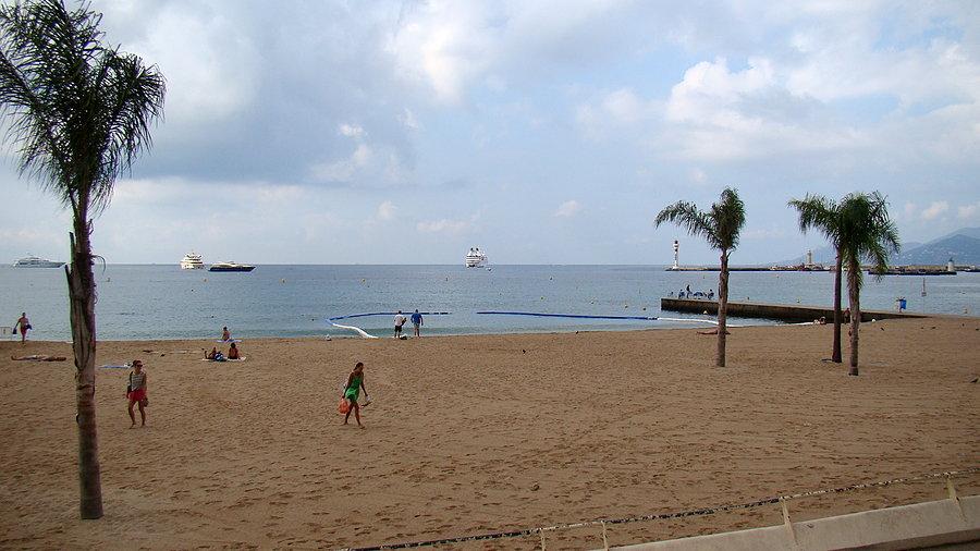 Na plażach pusto