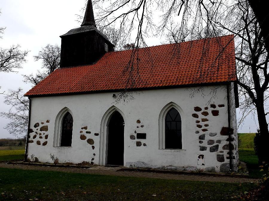 Kościół filialny p.w. MB Częstochowskiej w Danowie