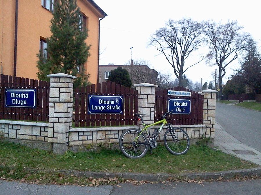 Trójjęzyczne nazwy ulic