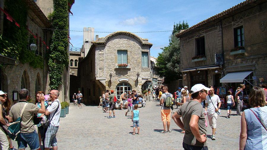 W Carcassonne