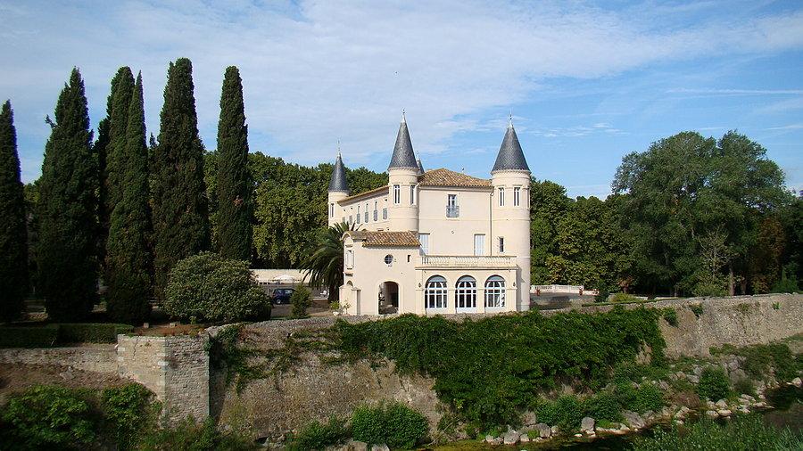 Zameczek w drodze do Carcassonne